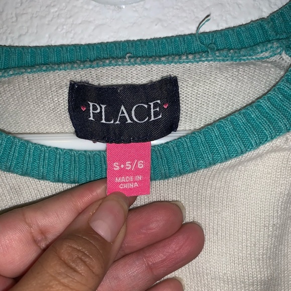 Sweater - Picture 2 of 3